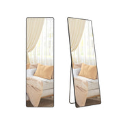 Staande passpiegel met aluminium frame voor slaapkamer – vooraanzicht – zwart