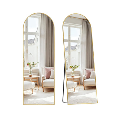 Staande passpiegel met gebogen design en aluminium frame – totaaloverzicht – zilver smal